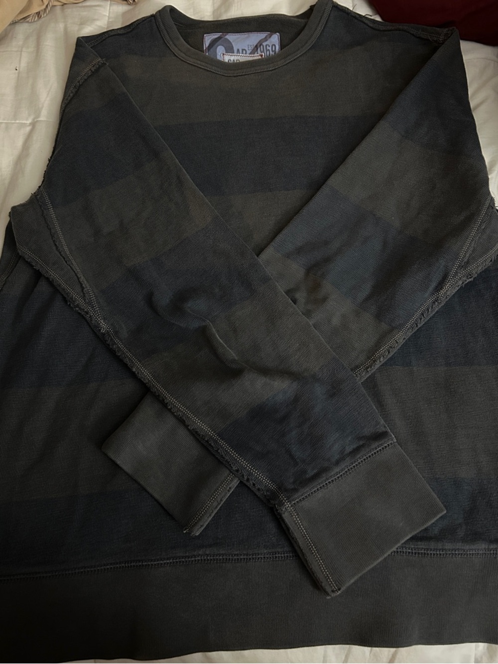 Men's GAP Vintage Crewneck